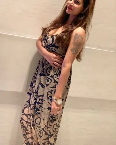 Mawshynrut Escort